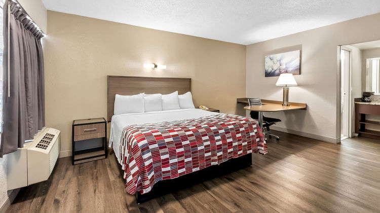 Red Roof Inn Washington, DC Room