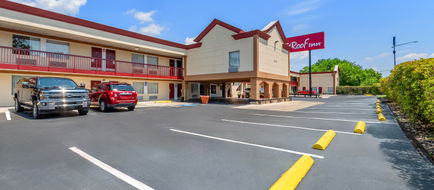 Red Roof Inn Washington, DC Exterior