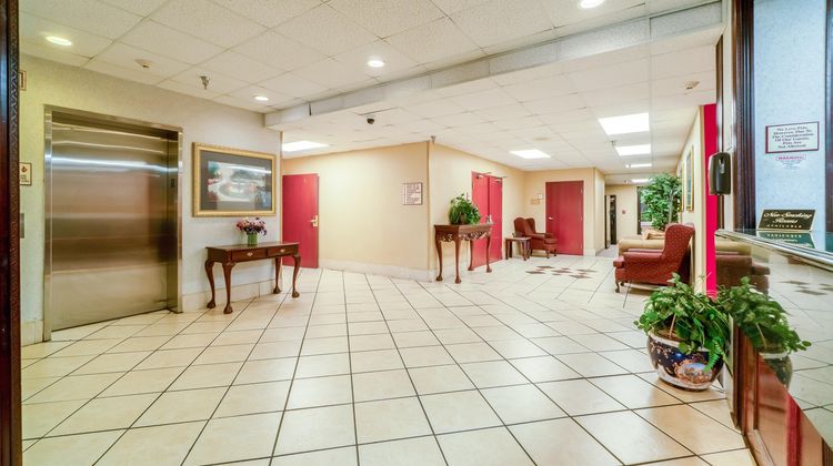 Ark Suites By OYO Jonesboro Lobby