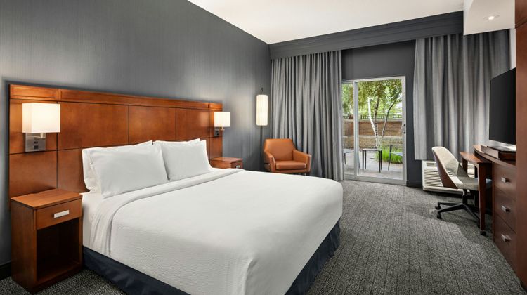 Courtyard Minneapolis Maple Grove/Arbor Room