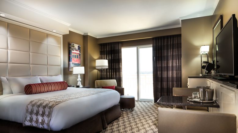 <b>Golden Nugget Lake Charles Room</b>. Images powered by <a href="https://www.leonardoworldwide.com/" title="Leonardo Worldwide" target="_blank">Leonardo</a>.