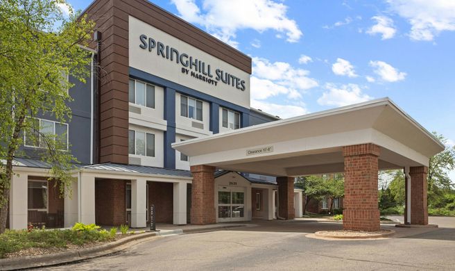 SpringHill Suites by Marriott Exterior