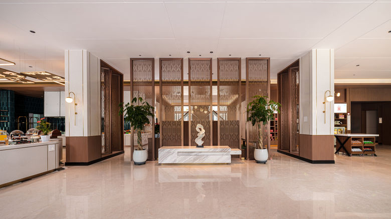 <b>Hilton Garden Inn Yanqi Downtown Lobby</b>. Images powered by <a href="https://www.leonardoworldwide.com/" title="Leonardo Worldwide" target="_blank">Leonardo</a>.