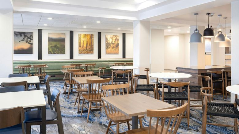 <b>Fairfield Inn & Suites Buffalo Airport Restaurant</b>. Images powered by <a href="https://www.leonardoworldwide.com/" title="Leonardo Worldwide" target="_blank">Leonardo</a>.