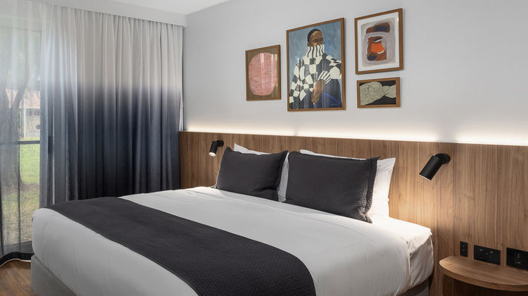 The Henty Traveller Room