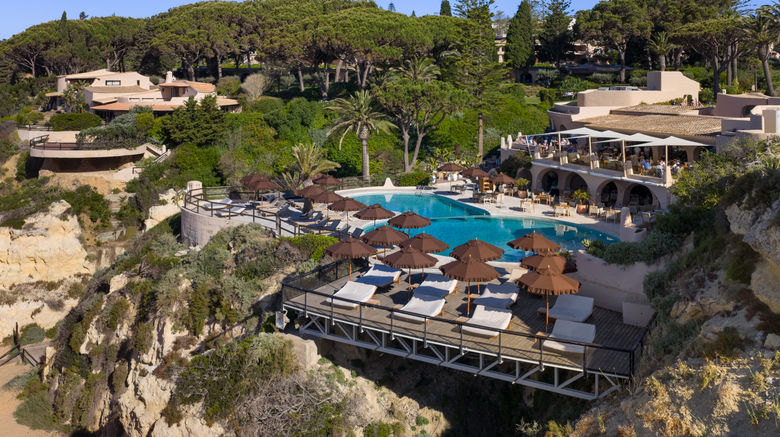 <b>Vilalara Grand Hotel Pool</b>. Images powered by <a href="https://www.leonardoworldwide.com/" title="Leonardo Worldwide" target="_blank">Leonardo</a>.