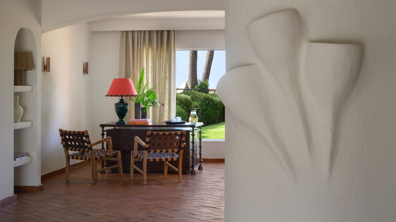 <b>Vilalara Grand Hotel Lobby</b>. Images powered by <a href="https://www.leonardoworldwide.com/" title="Leonardo Worldwide" target="_blank">Leonardo</a>.