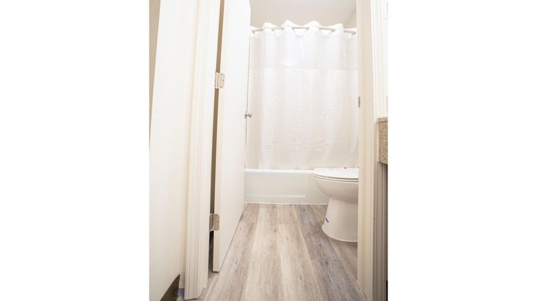 <b>OYO Hotel Greensboro I-40 Room</b>. Images powered by <a href="https://www.leonardoworldwide.com/" title="Leonardo Worldwide" target="_blank">Leonardo</a>.