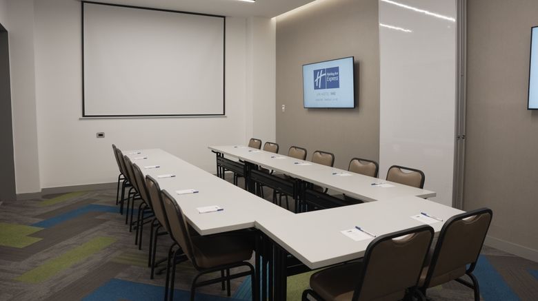 <b>Holiday Inn Express Parque 93 Meeting</b>. Images powered by <a href="https://www.leonardoworldwide.com/" title="Leonardo Worldwide" target="_blank">Leonardo</a>.