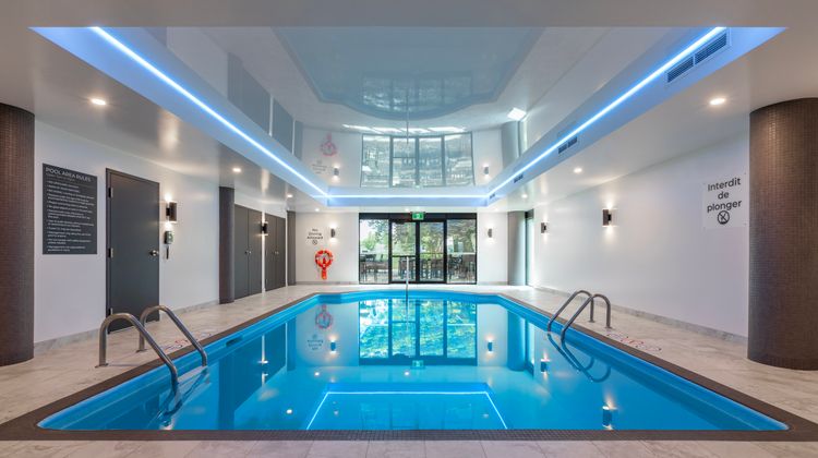 Holiday Inn St-Jean-sur-Richelieu Pool