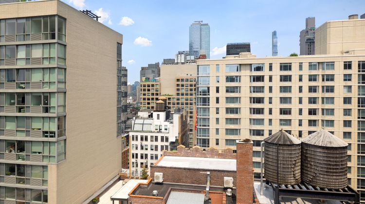 voco Times Square South New York Room