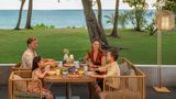 Le Meridien Phuket Mai Khao Beach Resort Restaurant