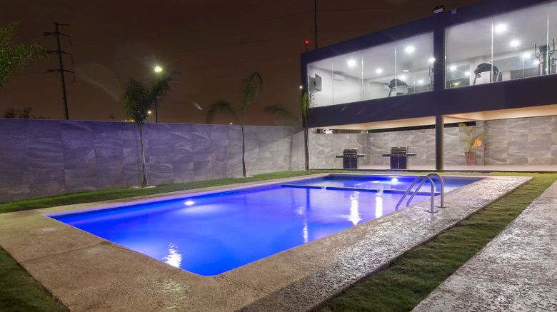 <b>CHN Hotel Monterrey Aeropuerto Pool</b>. Images powered by <a href="https://www.leonardoworldwide.com/" title="Leonardo Worldwide" target="_blank">Leonardo</a>.
