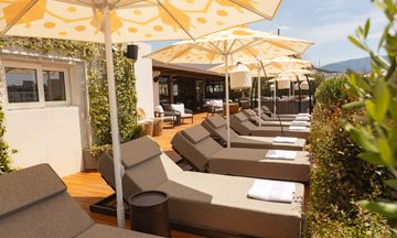 Adia Aluma Athens Curio