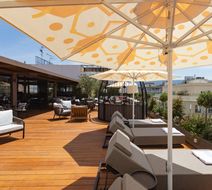 Adia Aluma Athens Curio Exterior