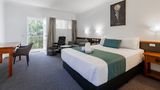 Emerald Maraboon Motor Inn Room