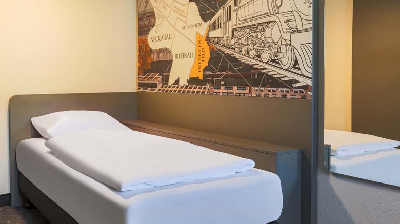 <b>B&B Hotel Mannheim Friedrichsfeld Exterior</b>. Images powered by <a href="https://www.leonardoworldwide.com/" title="Leonardo Worldwide" target="_blank">Leonardo</a>.