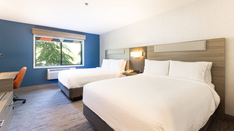 <b>Holiday Inn Express Hotel & Suites Room</b>. Images powered by <a href="https://www.leonardoworldwide.com/" title="Leonardo Worldwide" target="_blank">Leonardo</a>.