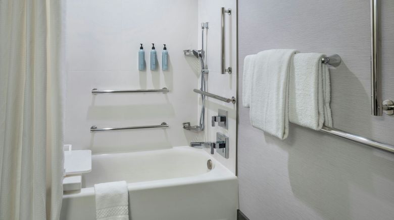 <b>Courtyard by Marriott Paramus Room</b>. Images powered by <a href="https://www.leonardoworldwide.com/" title="Leonardo Worldwide" target="_blank">Leonardo</a>.