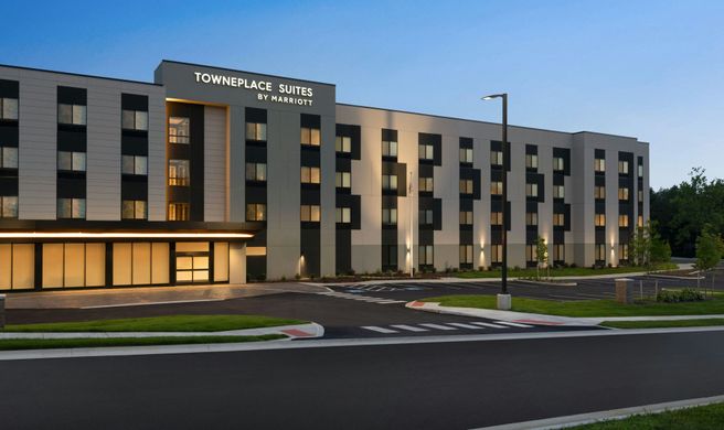 TownePlace Suites Lancaster Exterior