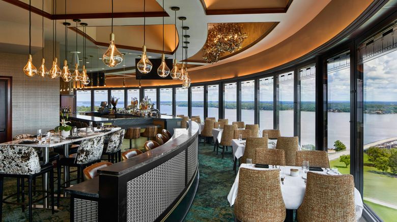 <b>Renaissance Shoals Resort & Spa Restaurant</b>. Images powered by <a href="https://www.leonardoworldwide.com/" title="Leonardo Worldwide" target="_blank">Leonardo</a>.