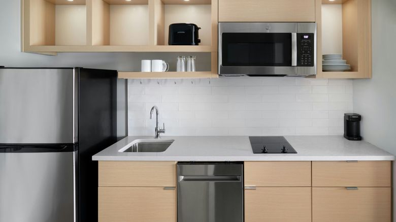 <b>TownePlace Suites Calhoun Room</b>. Images powered by <a href="https://www.leonardoworldwide.com/" title="Leonardo Worldwide" target="_blank">Leonardo</a>.
