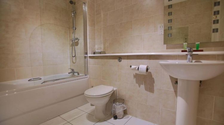 Oaklands Hotel Norwich Room
