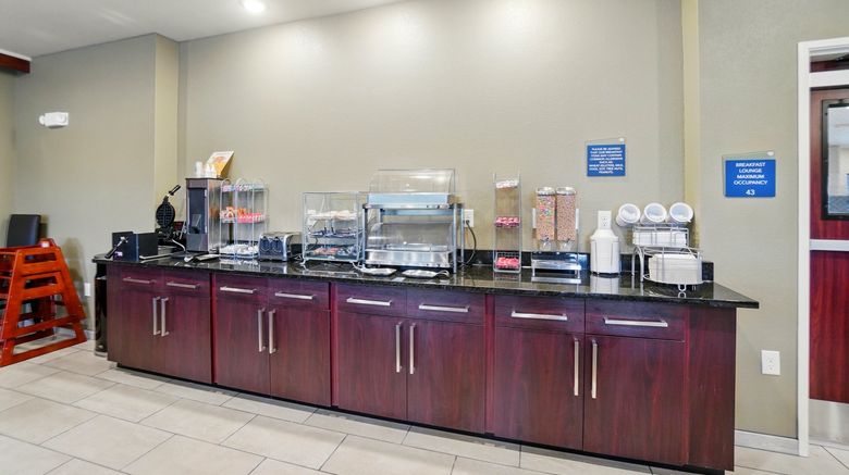 <b>Cobblestone Hotel & Suites Restaurant</b>. Images powered by <a href="https://www.leonardoworldwide.com/" title="Leonardo Worldwide" target="_blank">Leonardo</a>.