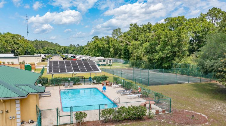 Wildwood Inn Pool