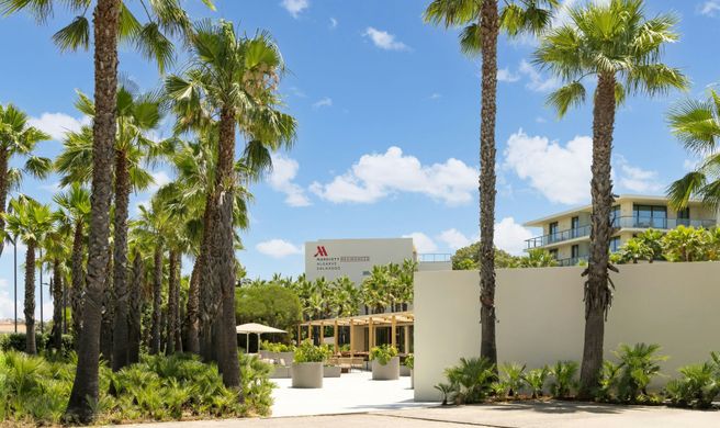 Marriott Residences Salgados Resort Exterior