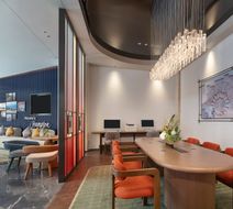 Hampton by Hilton Yining Lobby