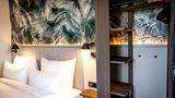 Motel One Paris Versailles Room