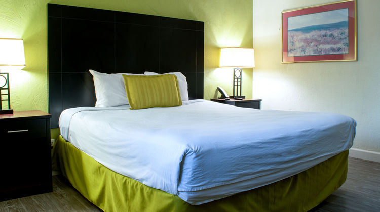 Western Inn San Diego Suite