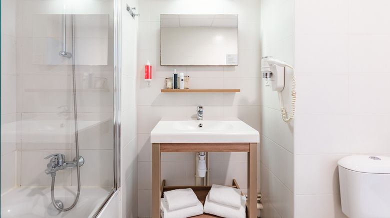 <b>Appart'City Perpignan Centre Gare Room</b>. Images powered by <a href="https://www.leonardoworldwide.com/" title="Leonardo Worldwide" target="_blank">Leonardo</a>.