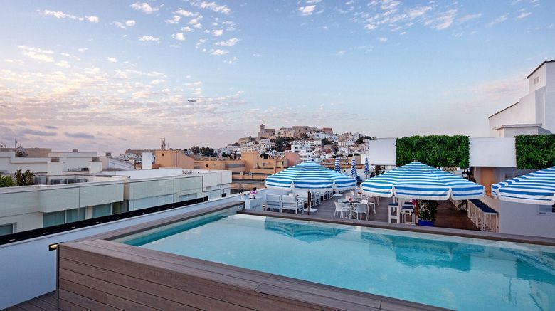 <b>Eurostars Puerto de Ibiza Pool</b>. Images powered by <a href="https://www.leonardoworldwide.com/" title="Leonardo Worldwide" target="_blank">Leonardo</a>.