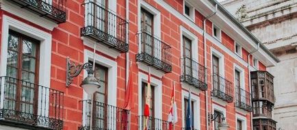 El Coloquio Exterior