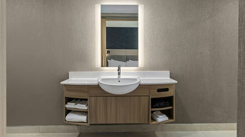 <b>SpringHill Suites by Marriott Room</b>. Images powered by <a href="https://www.leonardoworldwide.com/" title="Leonardo Worldwide" target="_blank">Leonardo</a>.