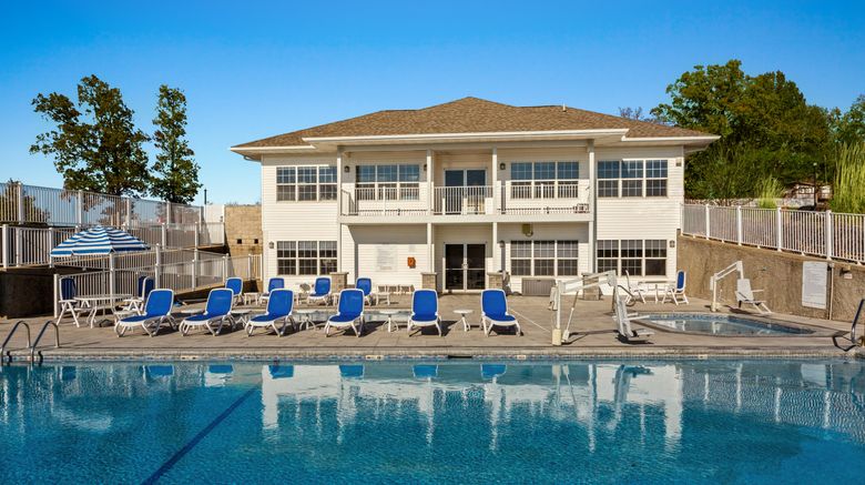 <b>WorldMark Lake of the Ozarks Pool</b>. Images powered by <a href="https://www.leonardoworldwide.com/" title="Leonardo Worldwide" target="_blank">Leonardo</a>.