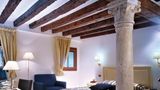 <b>Hotel Giudecca Room</b>. Images powered by <a href="https://www.leonardoworldwide.com/" title="Leonardo Worldwide" target="_blank">Leonardo</a>.