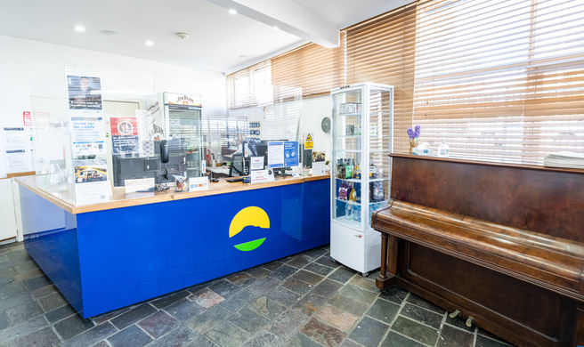 Bega Motel Lobby
