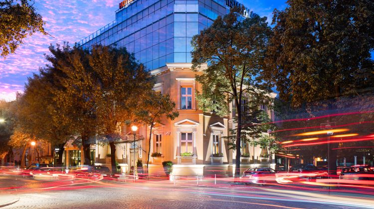 Crystal Palace Boutique Hotel Exterior