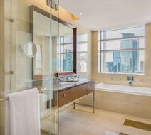 JW Marriott Marquis City Center Room