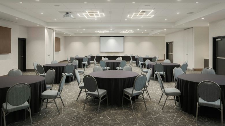<b>AC Hotel Asheville Biltmore Village Meeting</b>. Images powered by <a href="https://www.leonardoworldwide.com/" title="Leonardo Worldwide" target="_blank">Leonardo</a>.