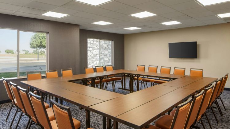 Fairfield Inn & Suites Meeting