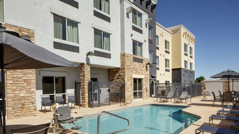 <b>Fairfield Inn & Suites Pool</b>. Images powered by <a href="https://www.leonardoworldwide.com/" title="Leonardo Worldwide" target="_blank">Leonardo</a>.