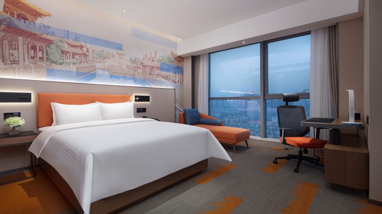 <b>Hampton by Hilton Glorious Center Room</b>. Images powered by <a href="https://www.leonardoworldwide.com/" title="Leonardo Worldwide" target="_blank">Leonardo</a>.