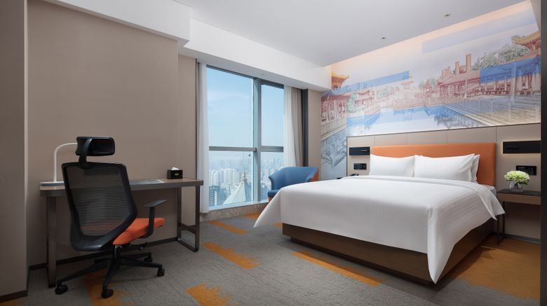 <b>Hampton by Hilton Glorious Center Room</b>. Images powered by <a href="https://www.leonardoworldwide.com/" title="Leonardo Worldwide" target="_blank">Leonardo</a>.