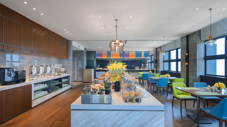 <b>Hampton by Hilton Shenzhen Yuanshan Restaurant</b>. Images powered by <a href="https://www.leonardoworldwide.com/" title="Leonardo Worldwide" target="_blank">Leonardo</a>.