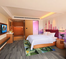 Hampton Hongqiao NECC Room