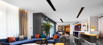 Hampton by Hilton Yiwu Intl Trade Market Lobby